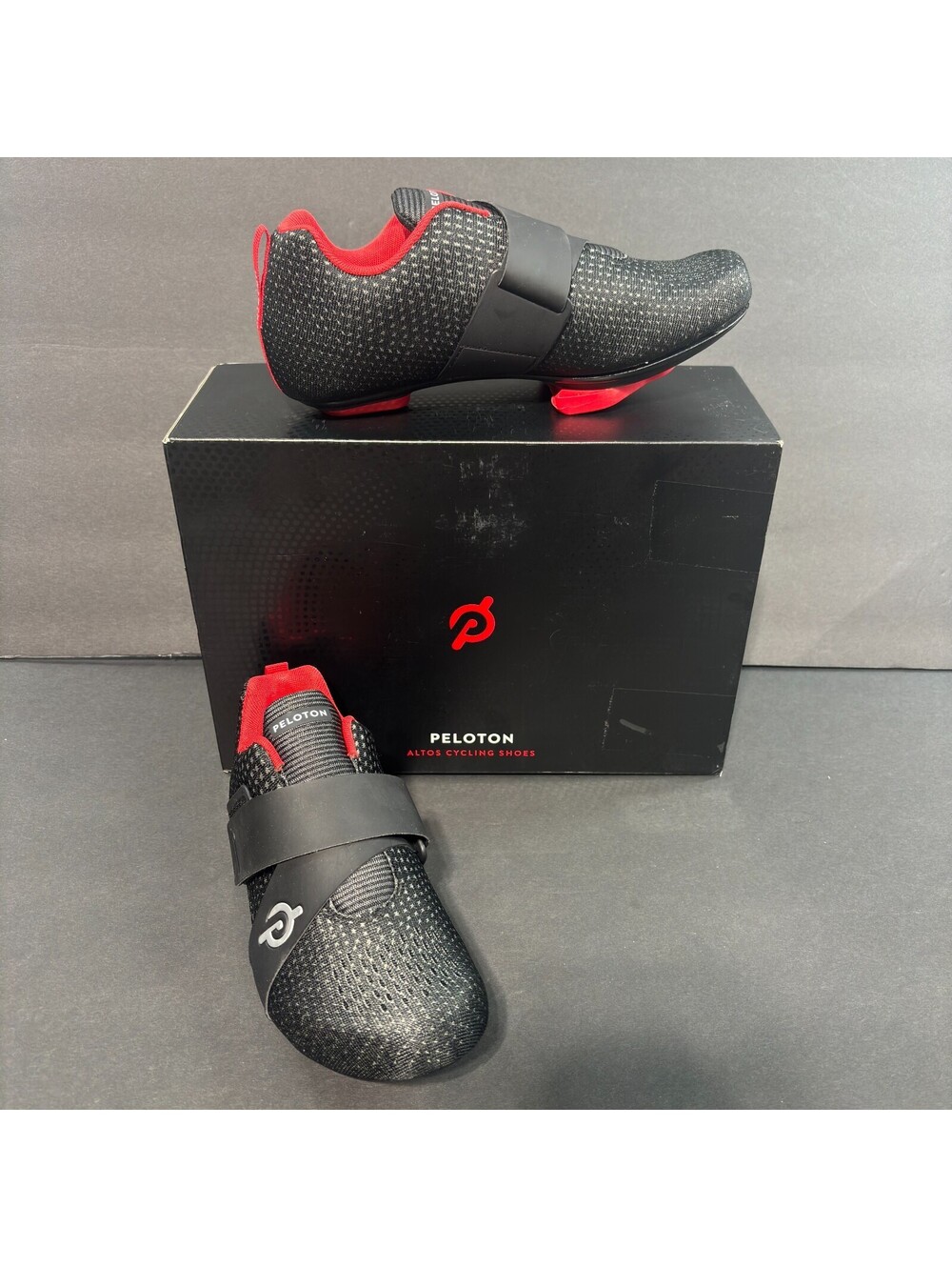 Peloton Altos Cycling Shoes Black Red US 6M / 7.5 W  Cleats Spin